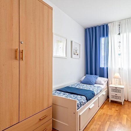 Calido Apartamento Con Piscina En Barcelona Рипольет Экстерьер фото
