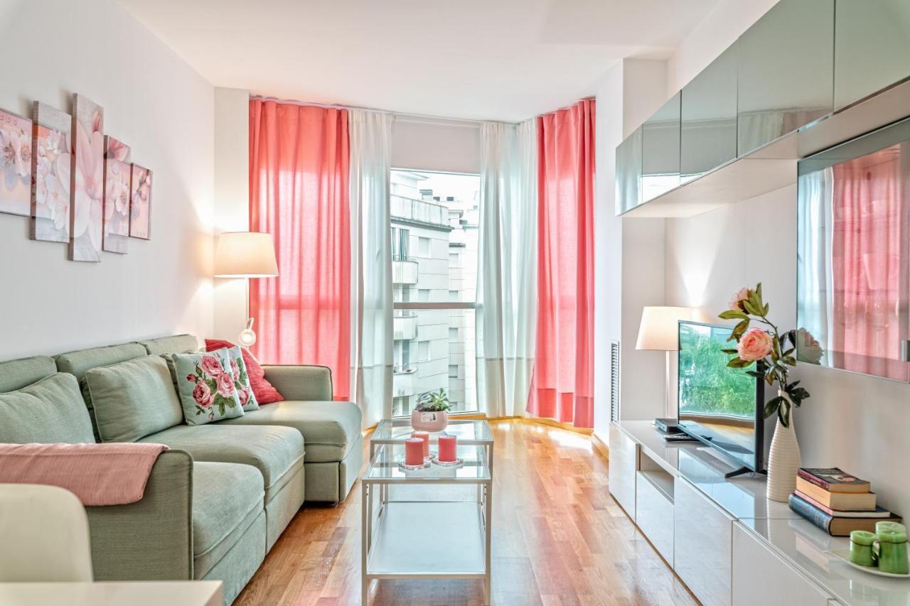 Calido Apartamento Con Piscina En Barcelona Рипольет Экстерьер фото